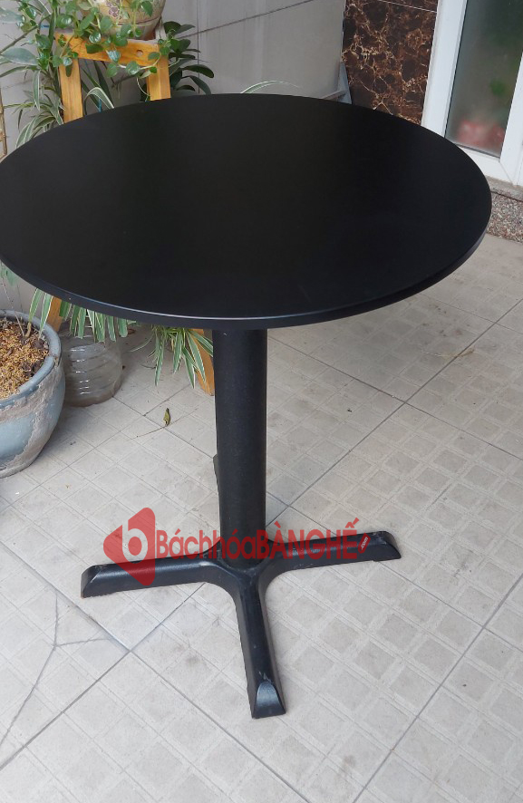 Bàn tròn cafe mặt MDF chân trụ sắt BT01