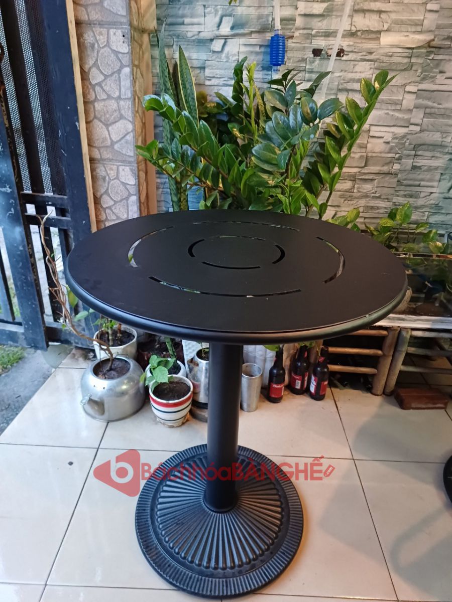 Bàn tròn cafe decor mặt tôn chân gang BS91