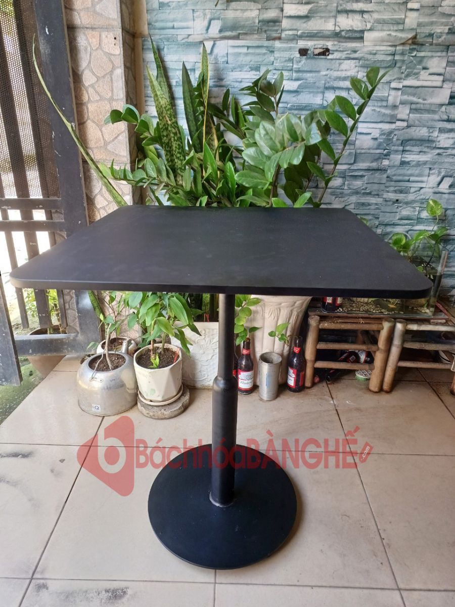 Bàn vuông cafe mặt MDF chân trụ sắt decor BS58